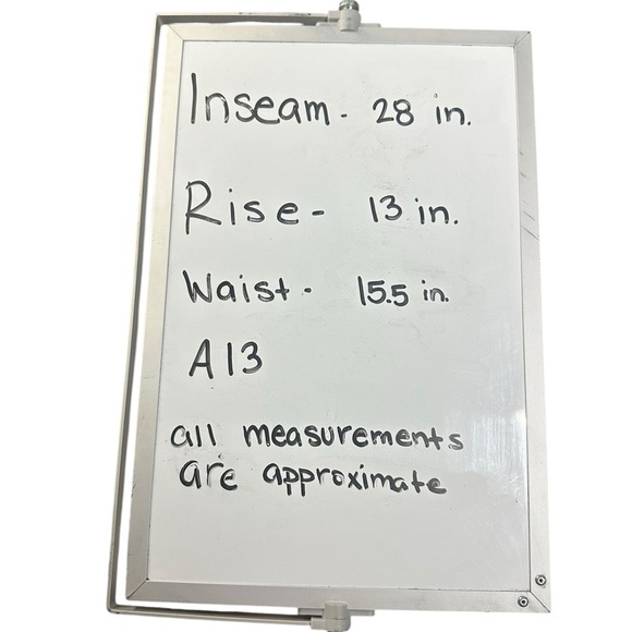 NWT We The Free Low Maintenance Mid Rise Crop Boot Jeans Washed Black FP 31 - Picture 11 of 11